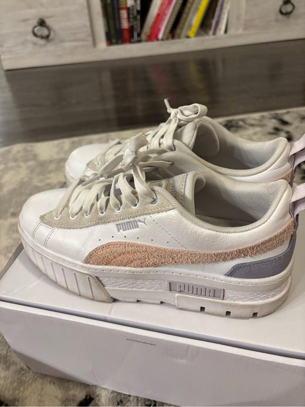 Puma Mayze Women’s 8.5 White & Blush Platform Sneakers